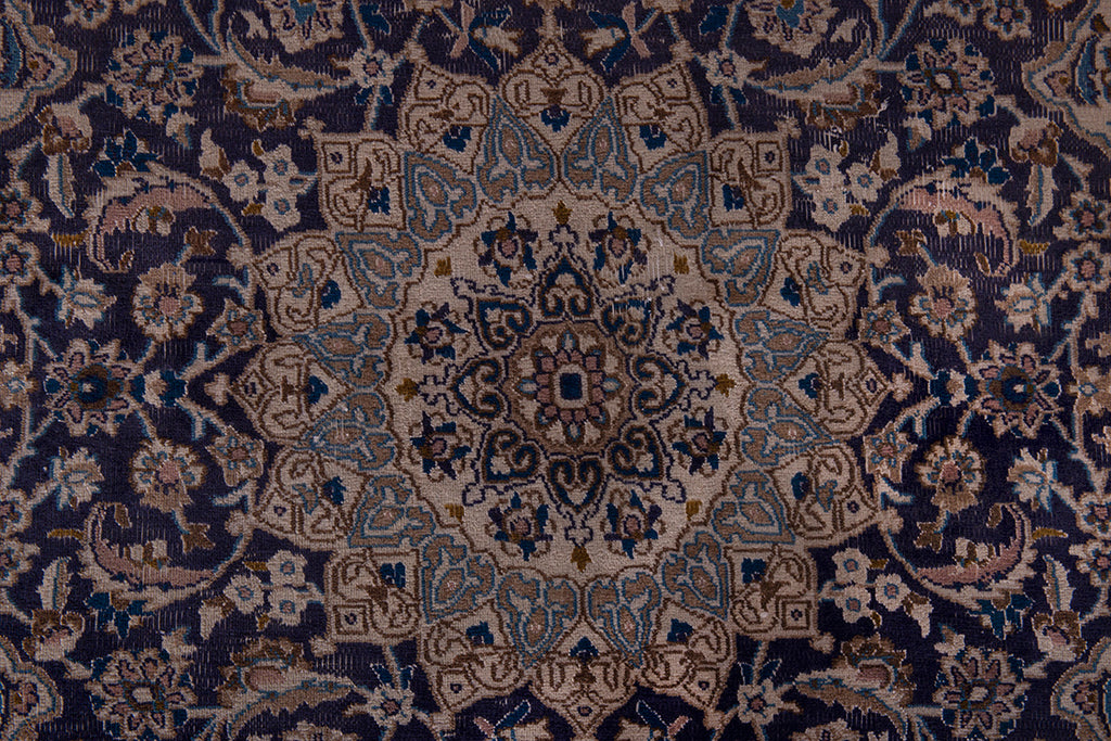 5520 Nain Handmade Persian Rug