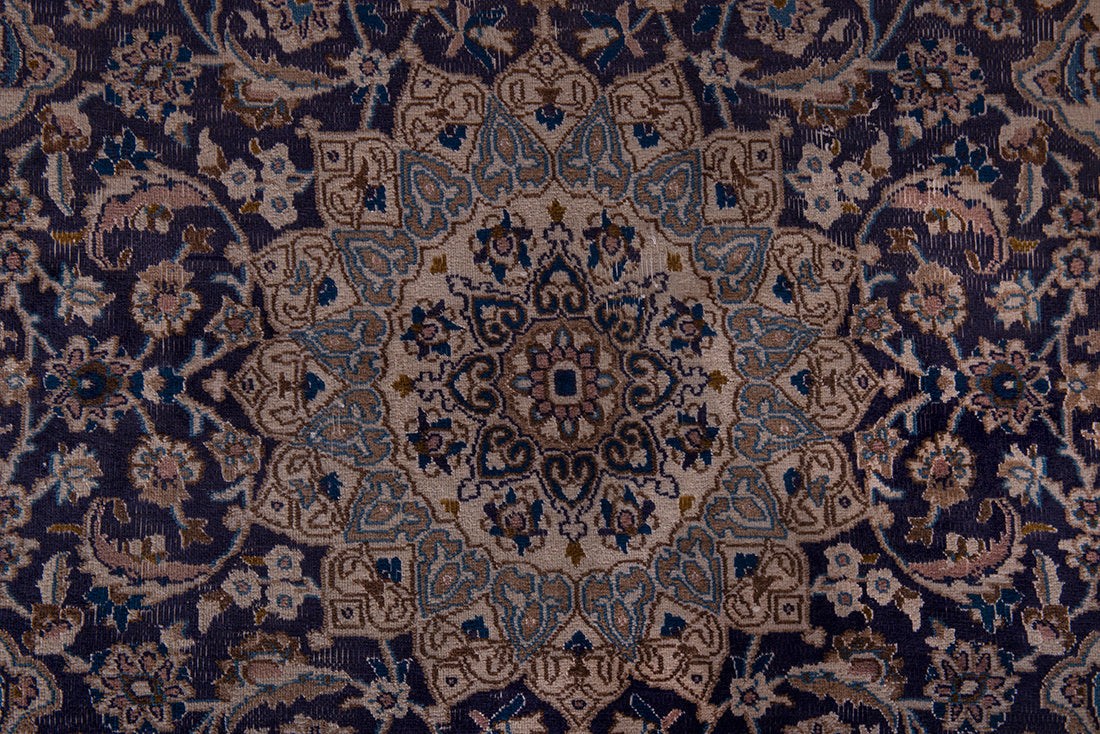 5520 Nain Handmade Persian Rug