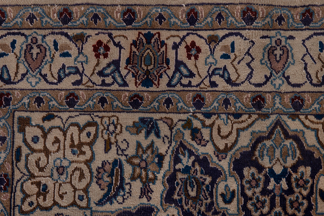 5520 Nain Handmade Persian Rug