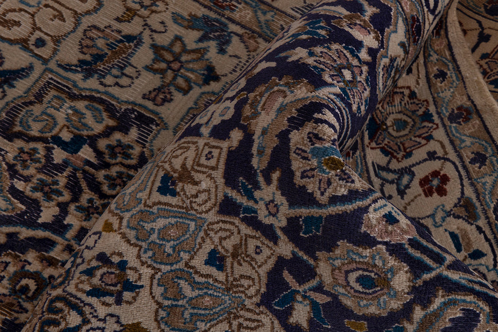 5520 Nain Handmade Persian Rug