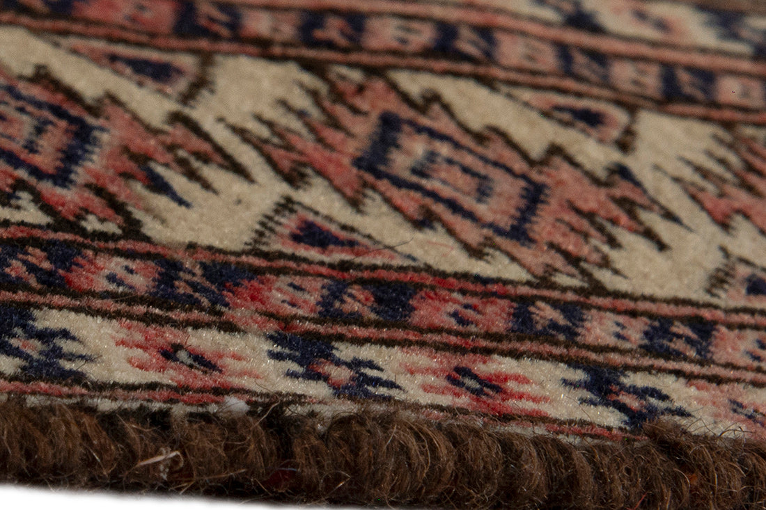 5525 Turkmen Handmade Persian Rug