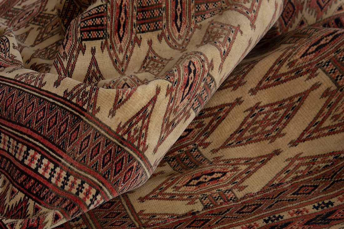 5525 Turkmen Handmade Persian Rug