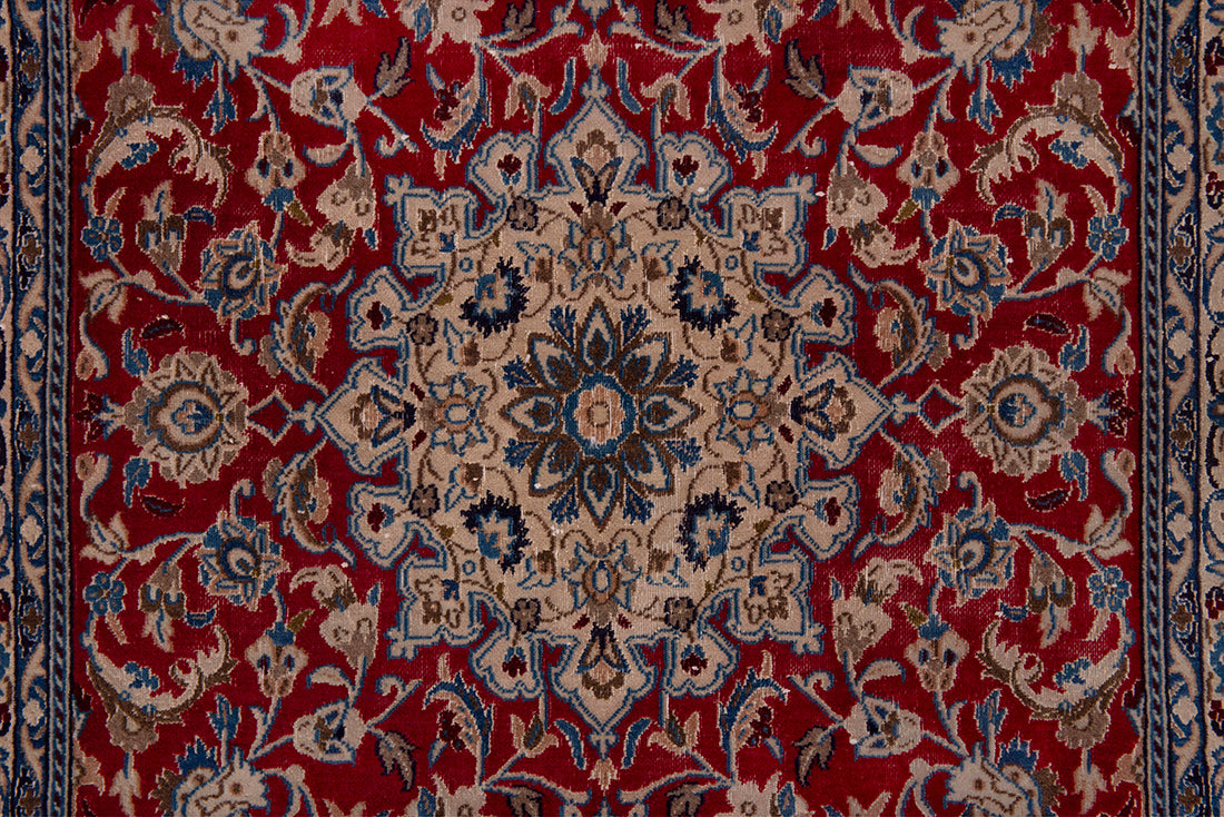 5528 Nain Handmade Persian Rug