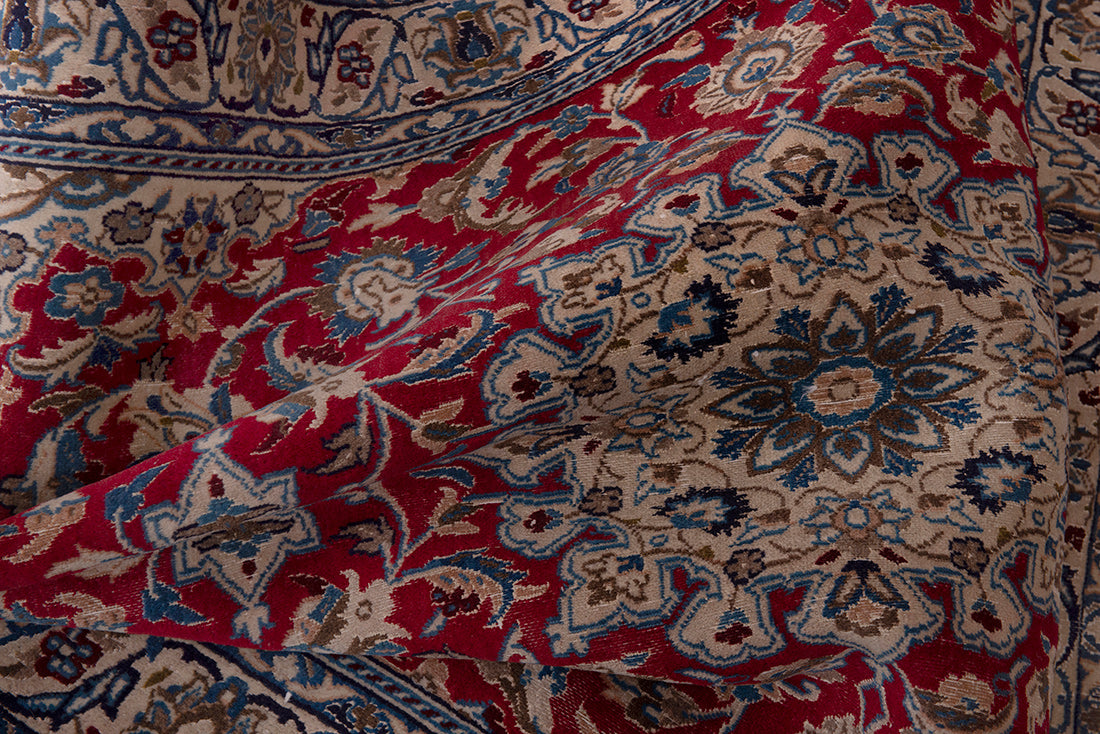 5528 Nain Handmade Persian Rug