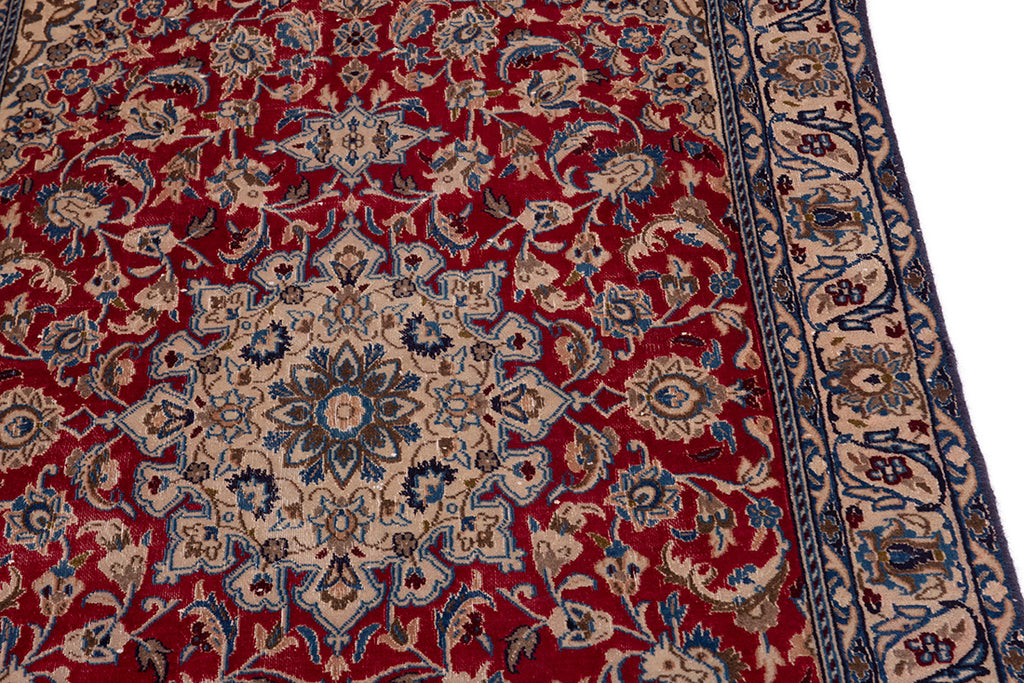 5528 Nain Handmade Persian Rug