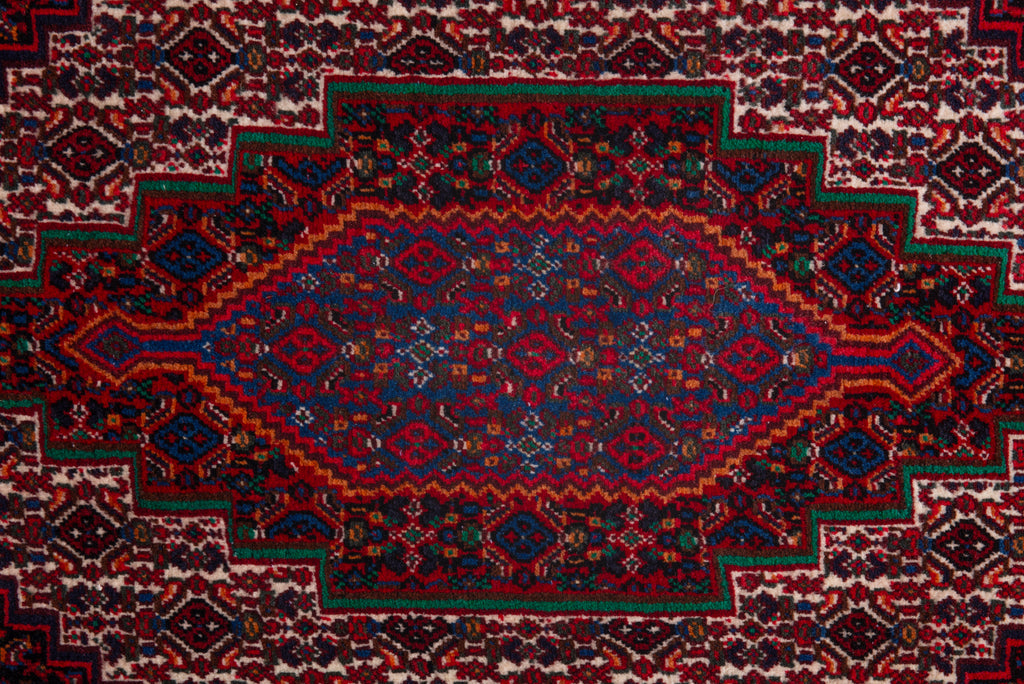 5541 Sanandaj Handmade Persian Rug