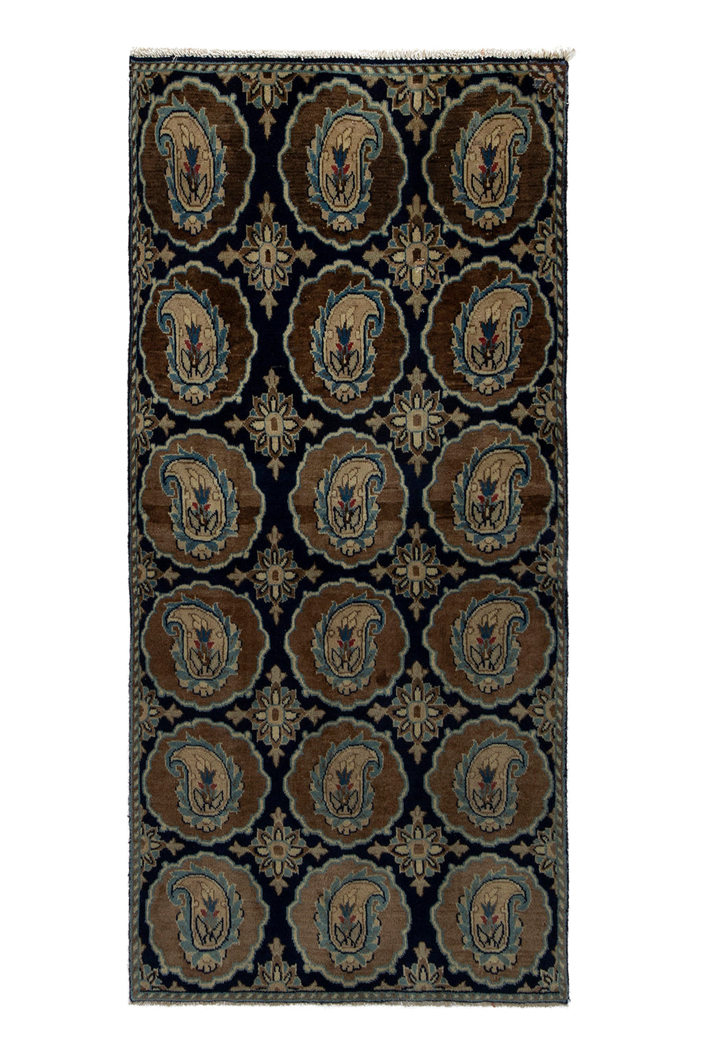 5563 Nain Handmade Persian Rug