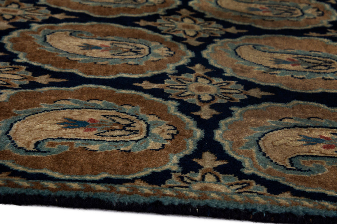 5563 Nain Handmade Persian Rug