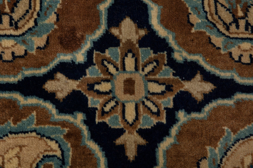 5563 Nain Handmade Persian Rug