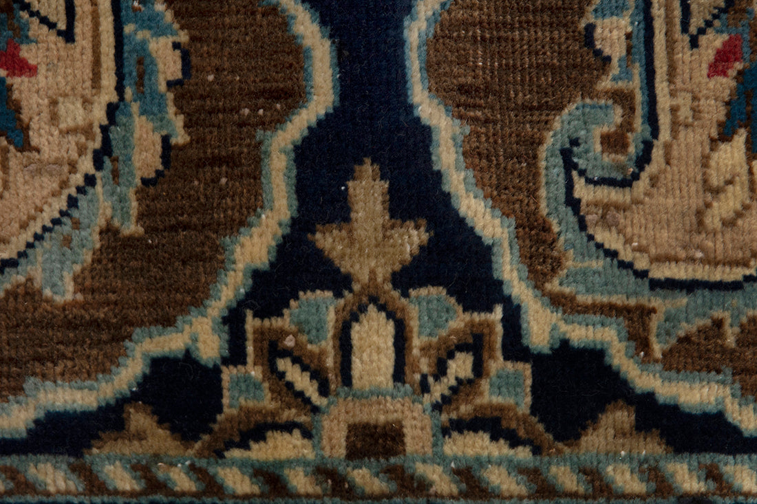 5563 Nain Handmade Persian Rug