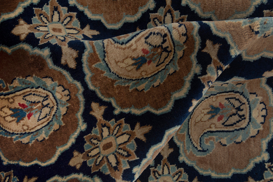 5563 Nain Handmade Persian Rug