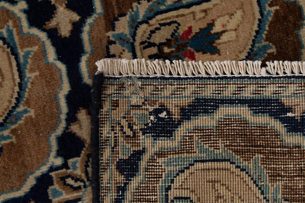 5563 Nain Handmade Persian Rug