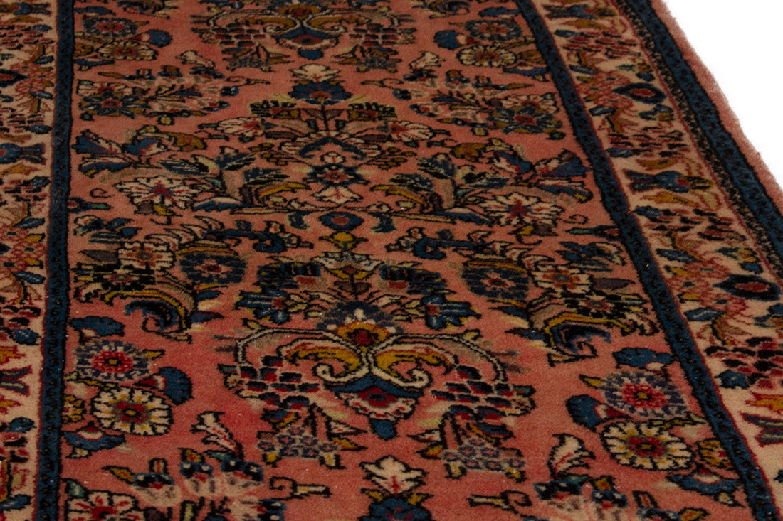 5570 Sarouk Handmade Persian Rug