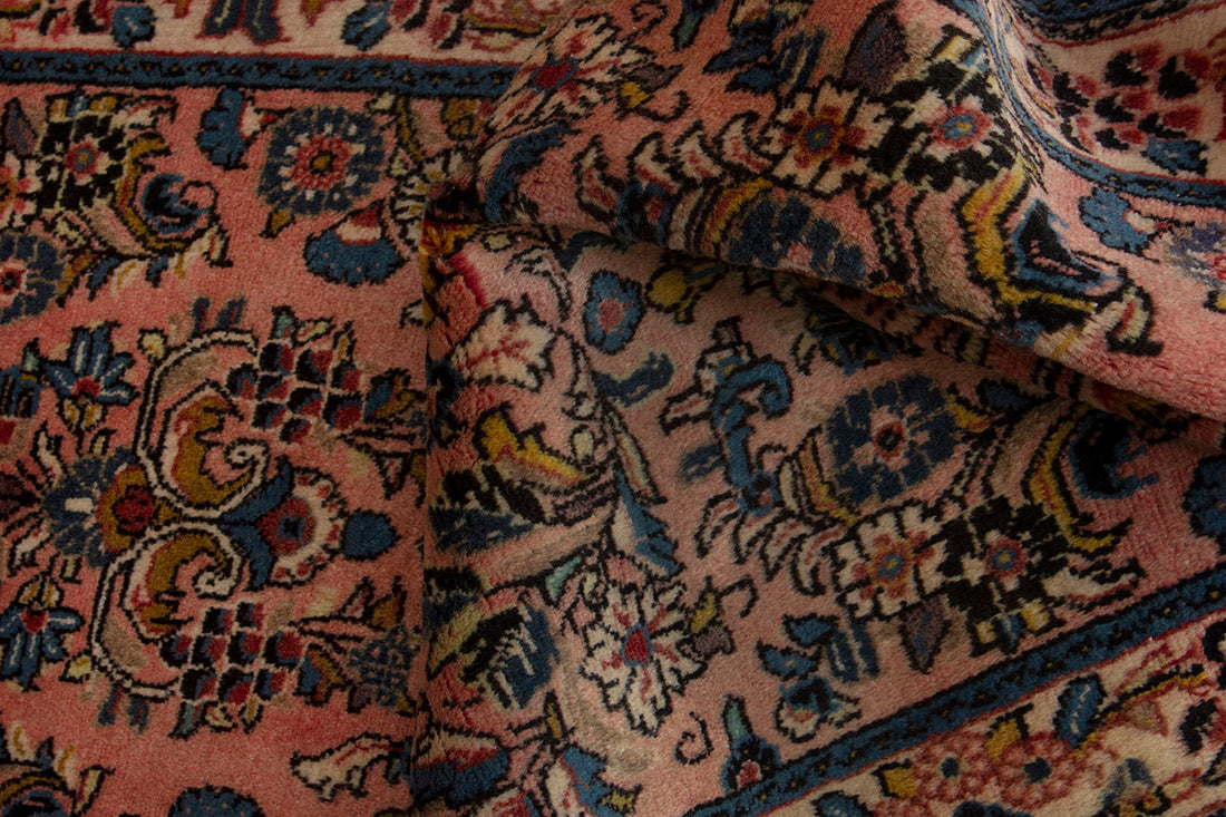 5570 Sarouk Handmade Persian Rug