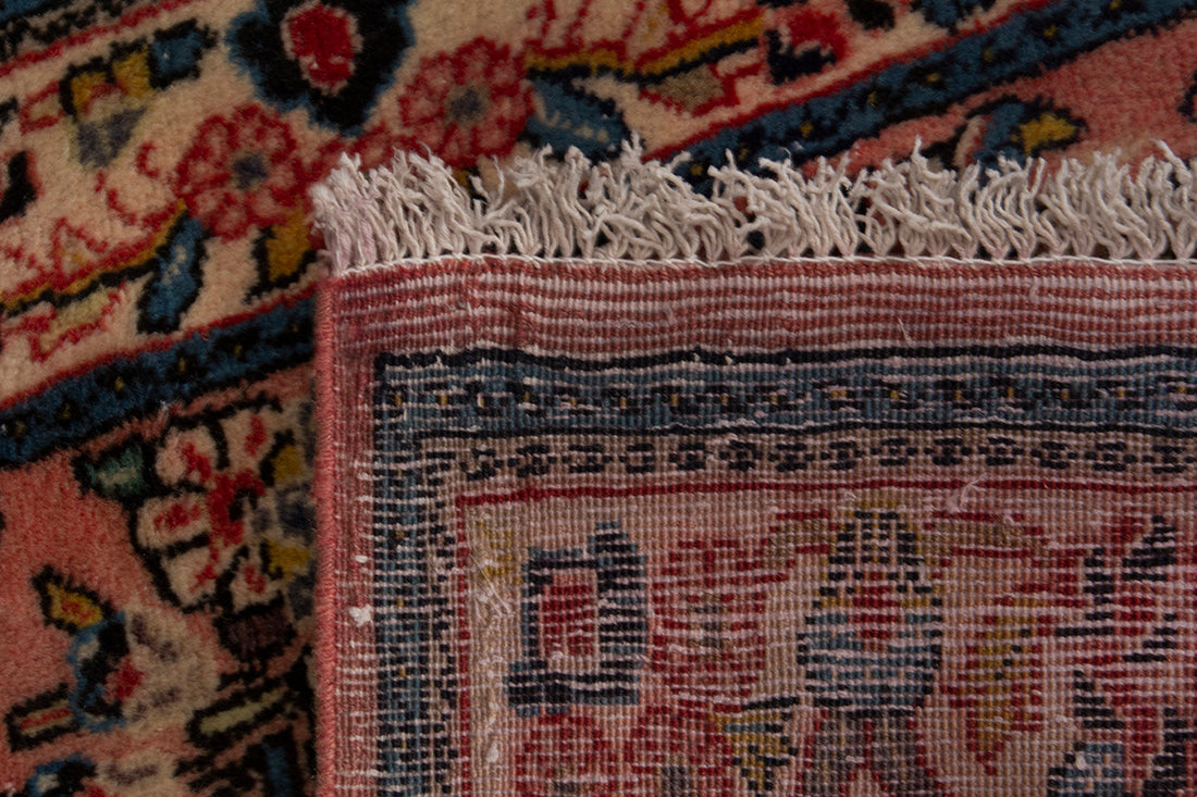 5570 Sarouk Handmade Persian Rug