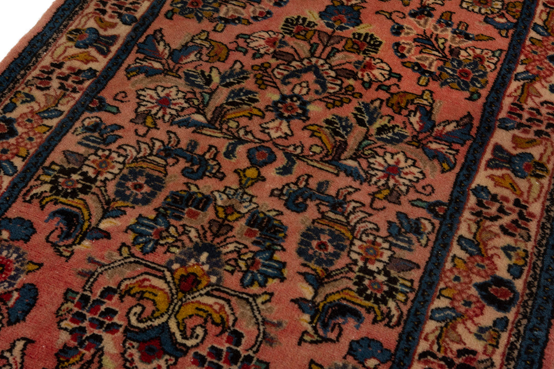 5570 Sarouk Handmade Persian Rug