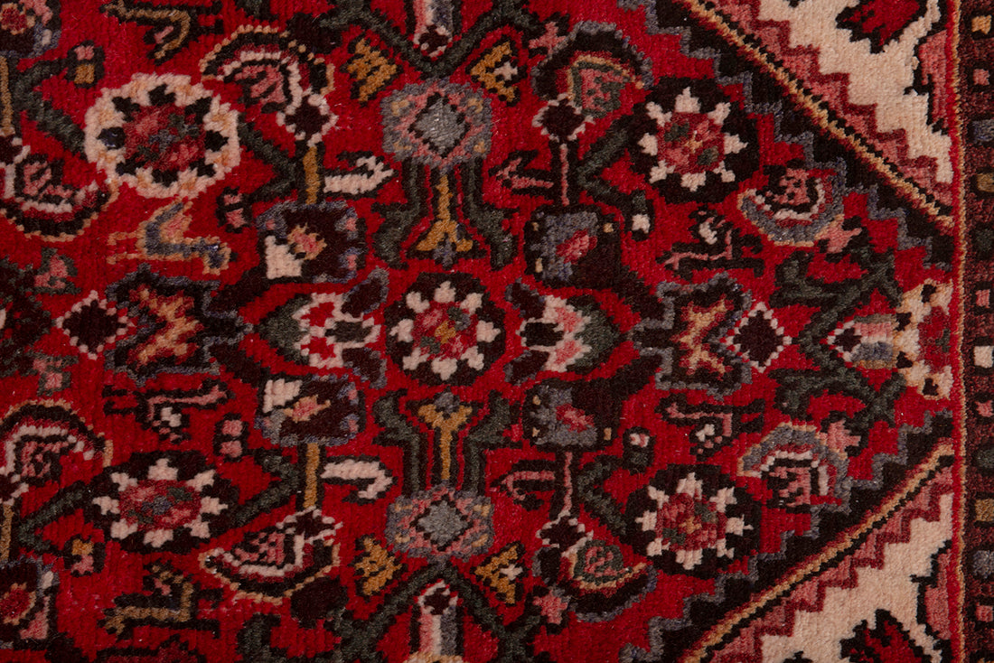 5572 Hamedan Handmade Persian Rug
