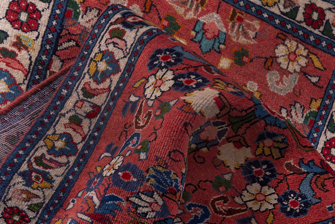 5582 Sarouk Handmade Persian Rug