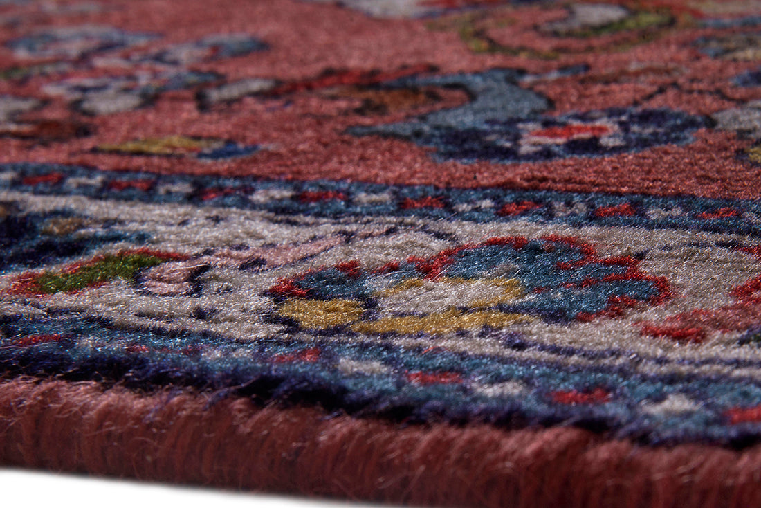 5582 Sarouk Handmade Persian Rug