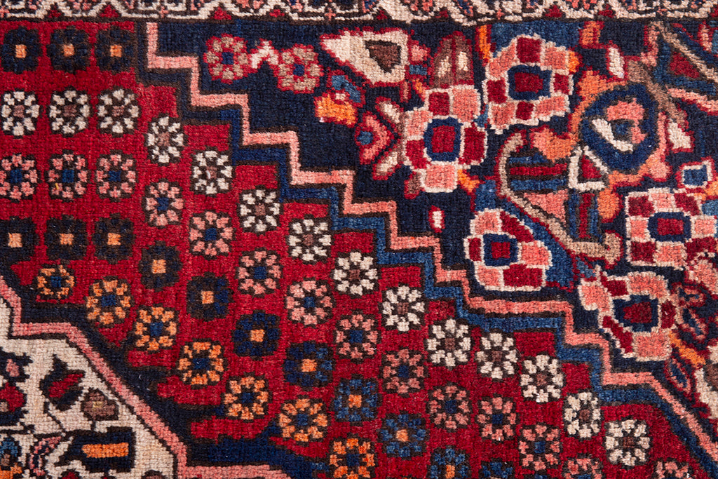 5595 Bakhtiari Handmade Persian Rug