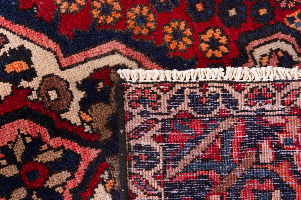 5595 Bakhtiari Handmade Persian Rug