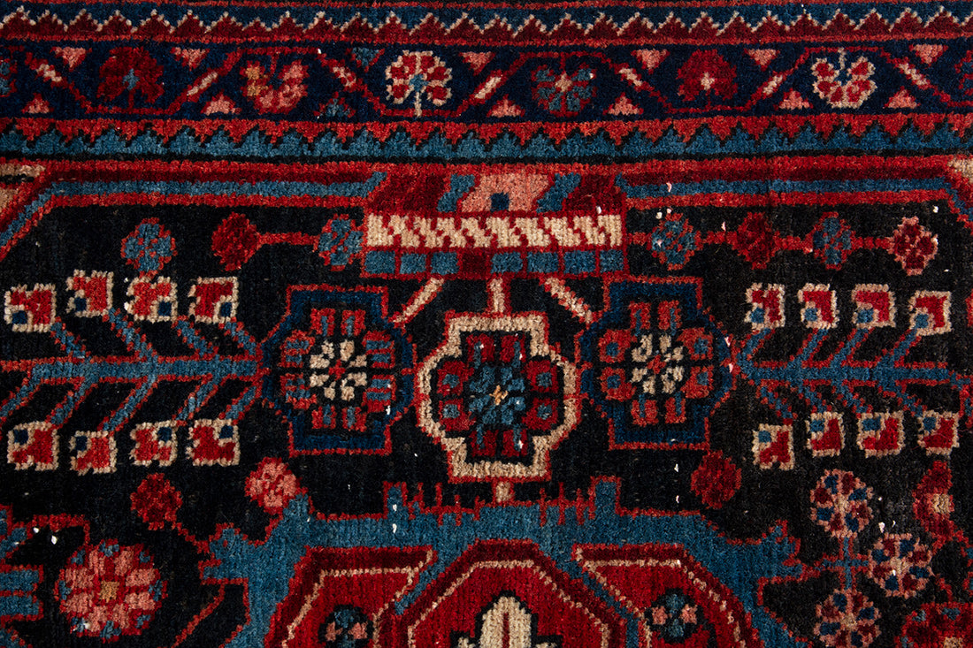 5600 Nahavand Handmade Persian Rug