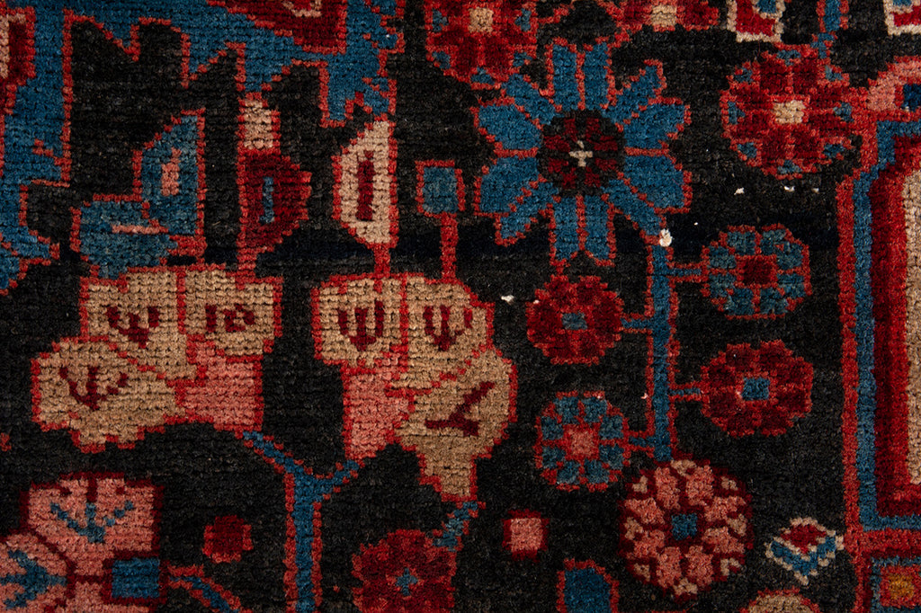 5600 Nahavand Handmade Persian Rug
