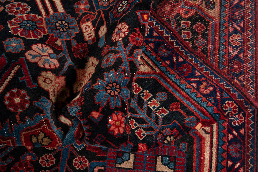 5600 Nahavand Handmade Persian Rug