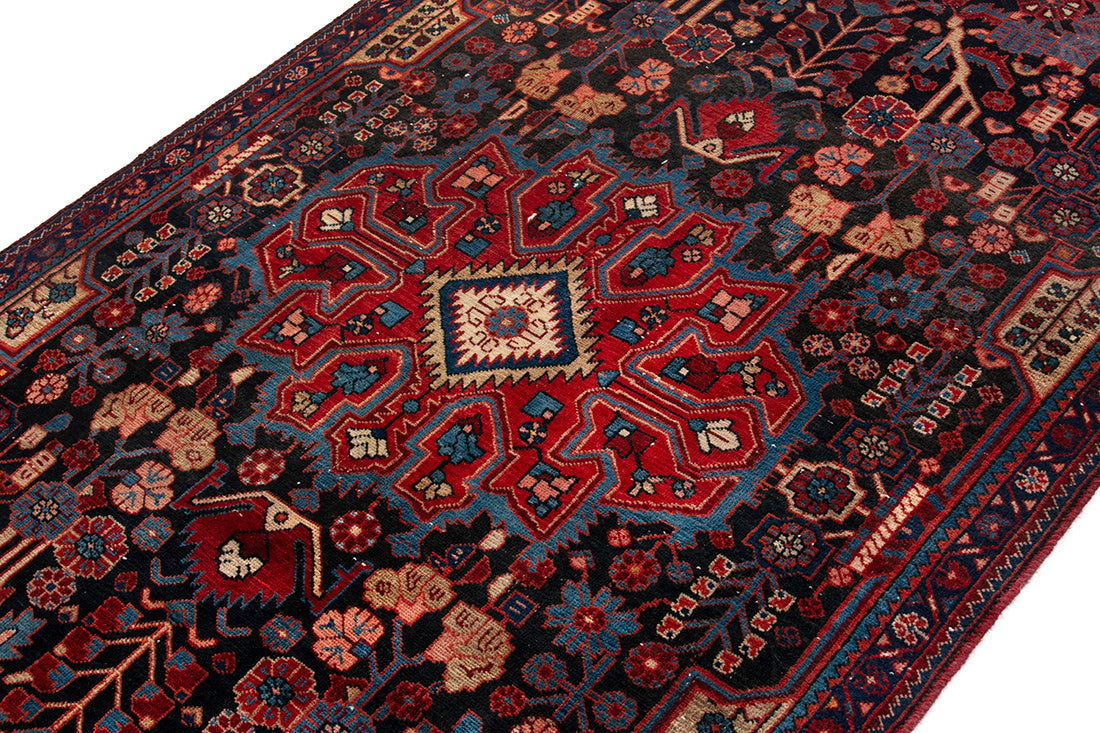 5600 Nahavand Handmade Persian Rug