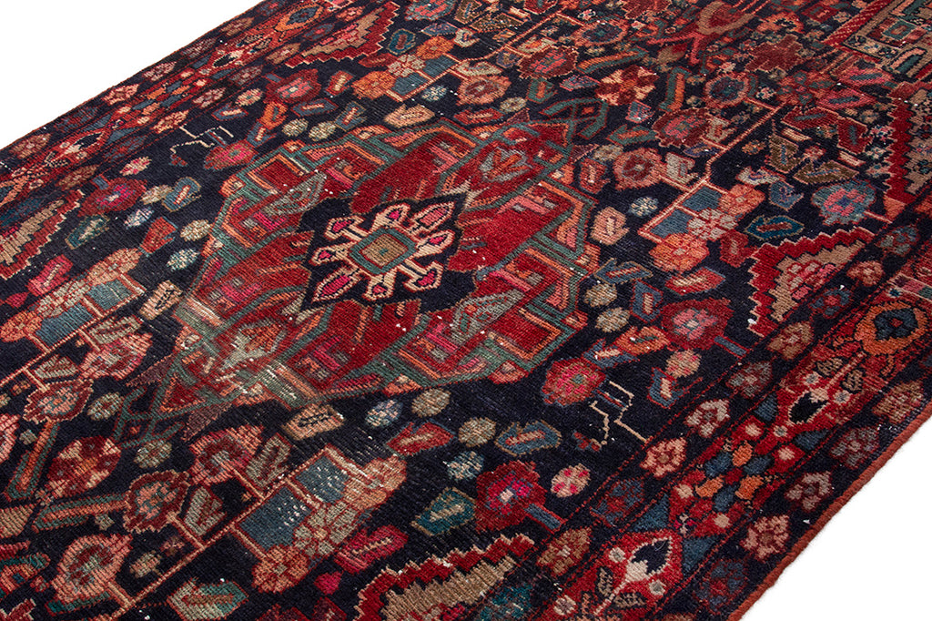 5610 Nahavand Handmade Persian Rug