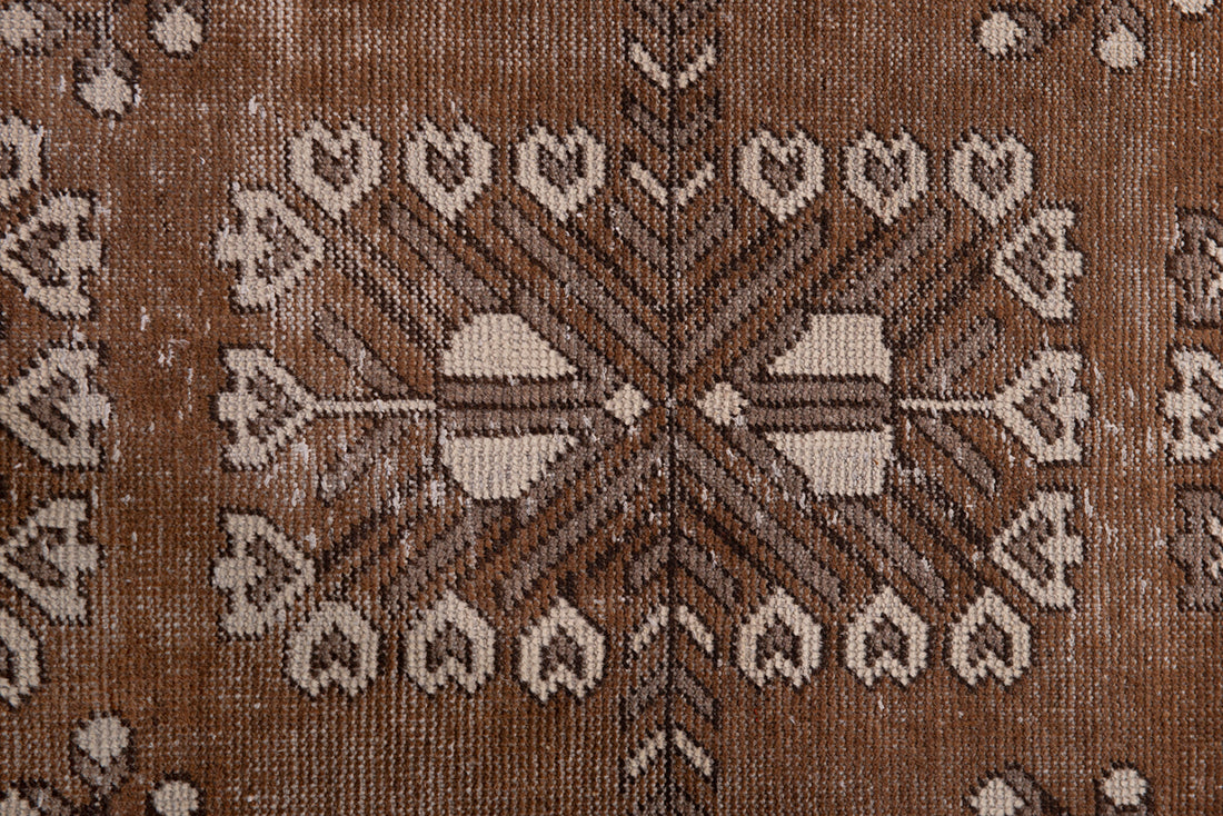 5623 Ferdos Handmade Persian Rug