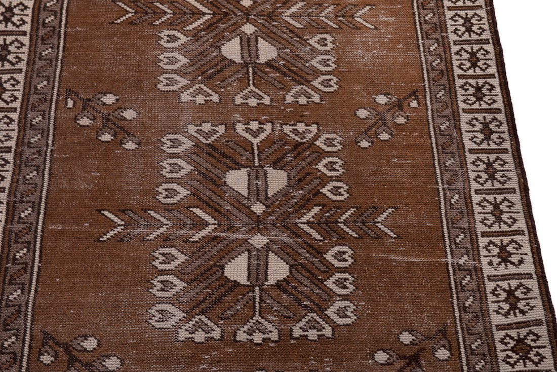 5623 Ferdos Handmade Persian Rug