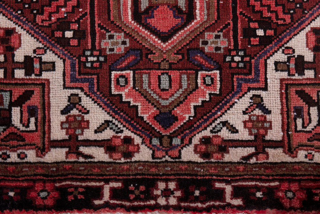 5632 Heriz Handmade Persian Rug