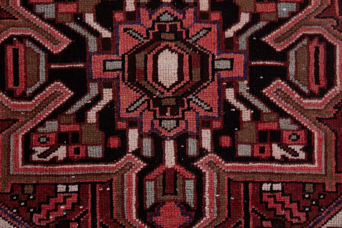5632 Heriz Handmade Persian Rug