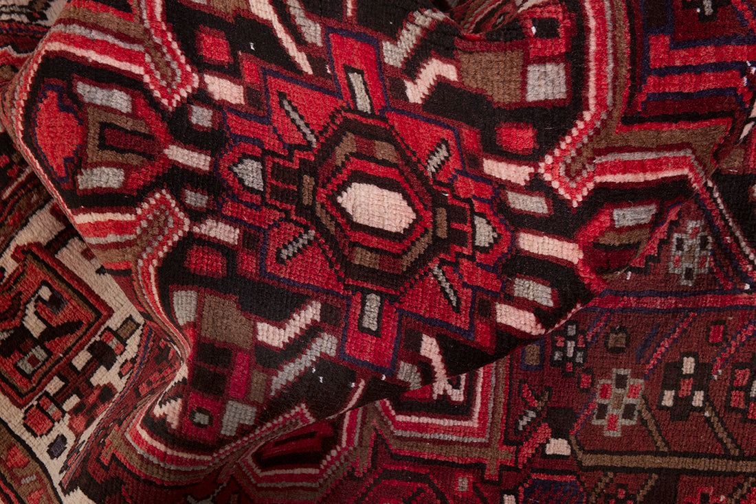 5632 Heriz Handmade Persian Rug