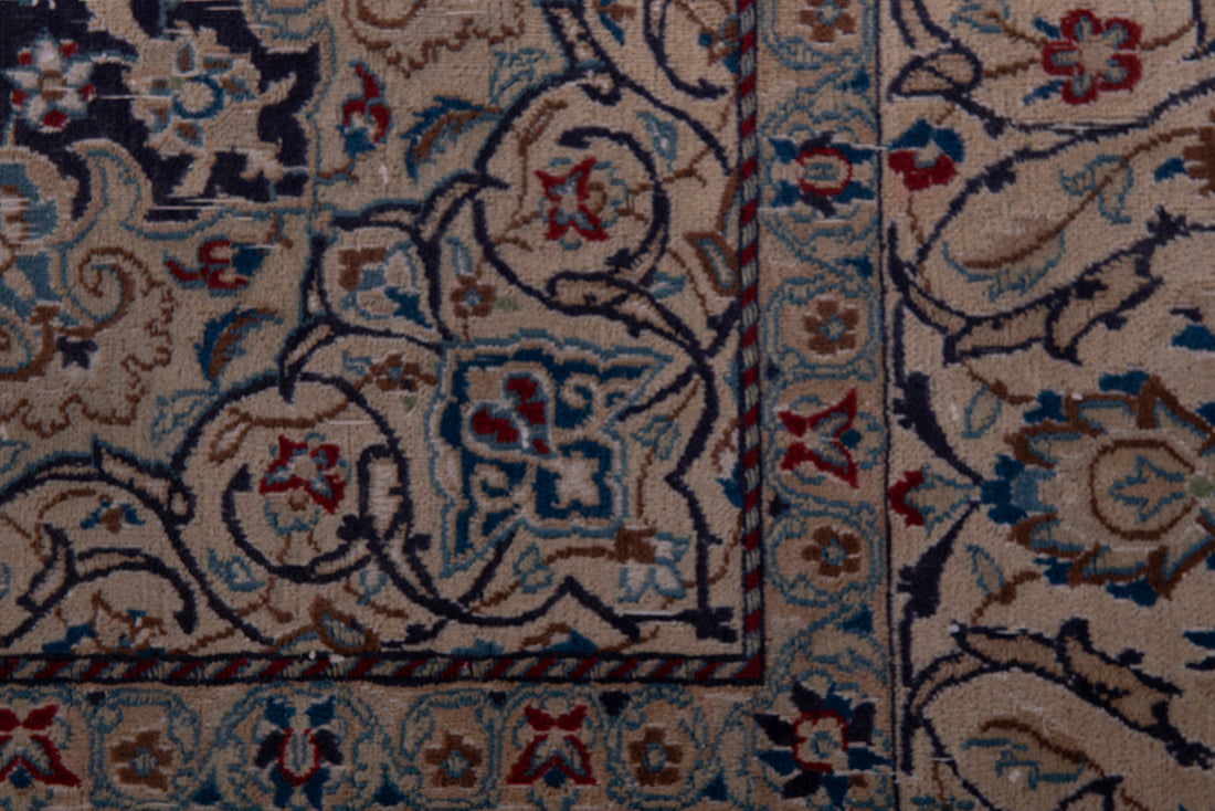5640 Nain Handmade Persian Rug