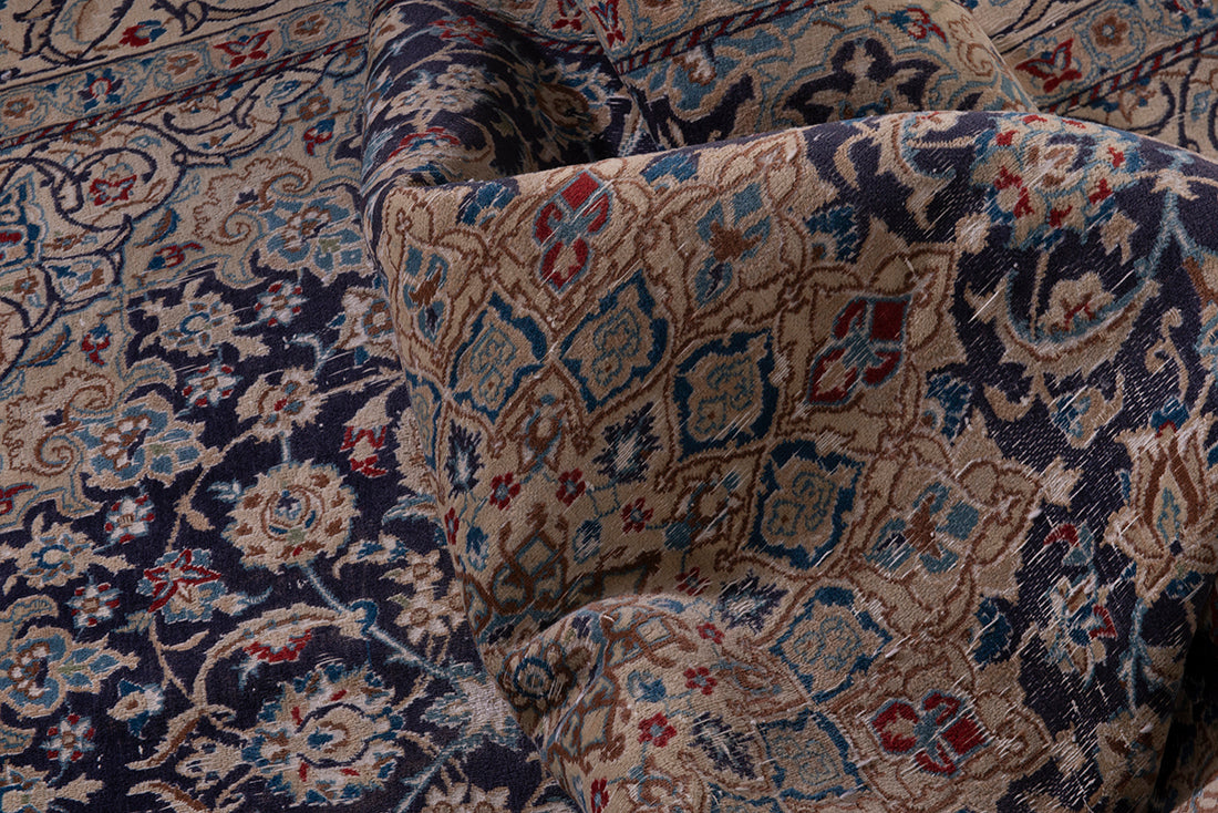 5640 Nain Handmade Persian Rug