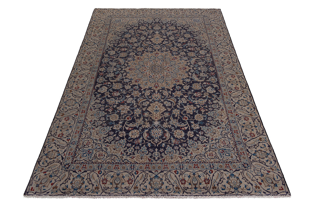 5640 Nain Handmade Persian Rug