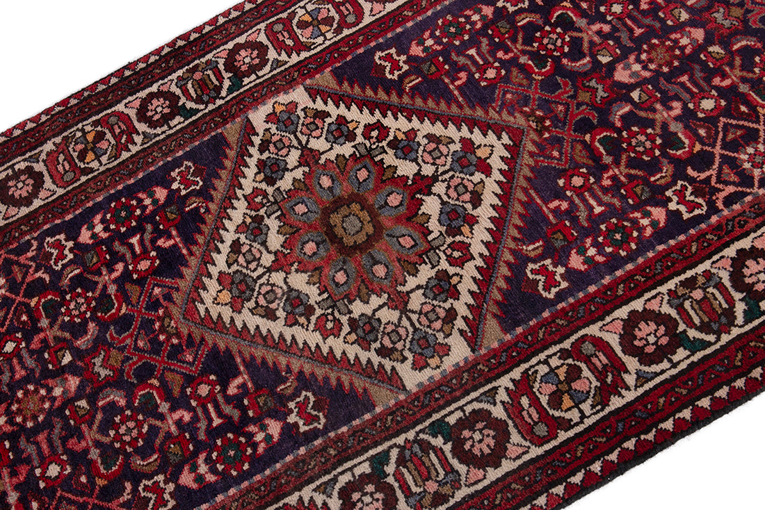 5641 Hamedan Handmade Persian Rug