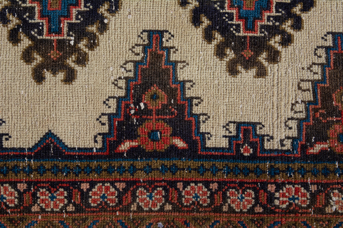 5643 Vist Handmade Persian Rug