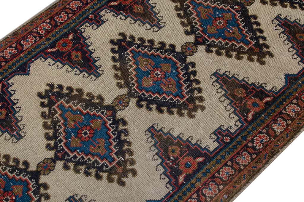 5643 Vist Handmade Persian Rug