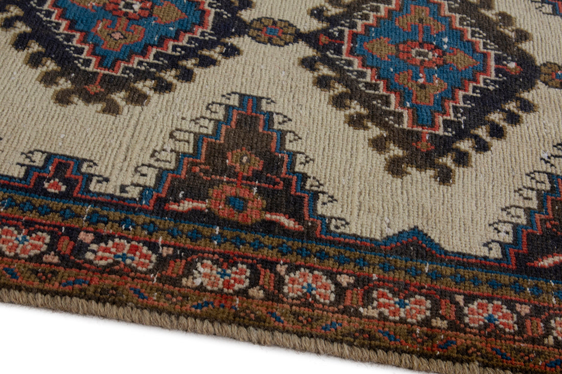 5643 Vist Handmade Persian Rug