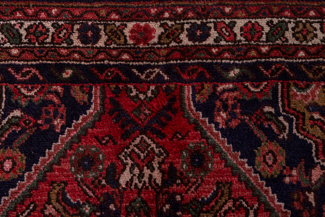 5665 Hamedan Handmade Persian Rug