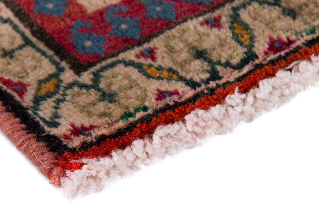 5677 Shiraz Handmade Persian Rug