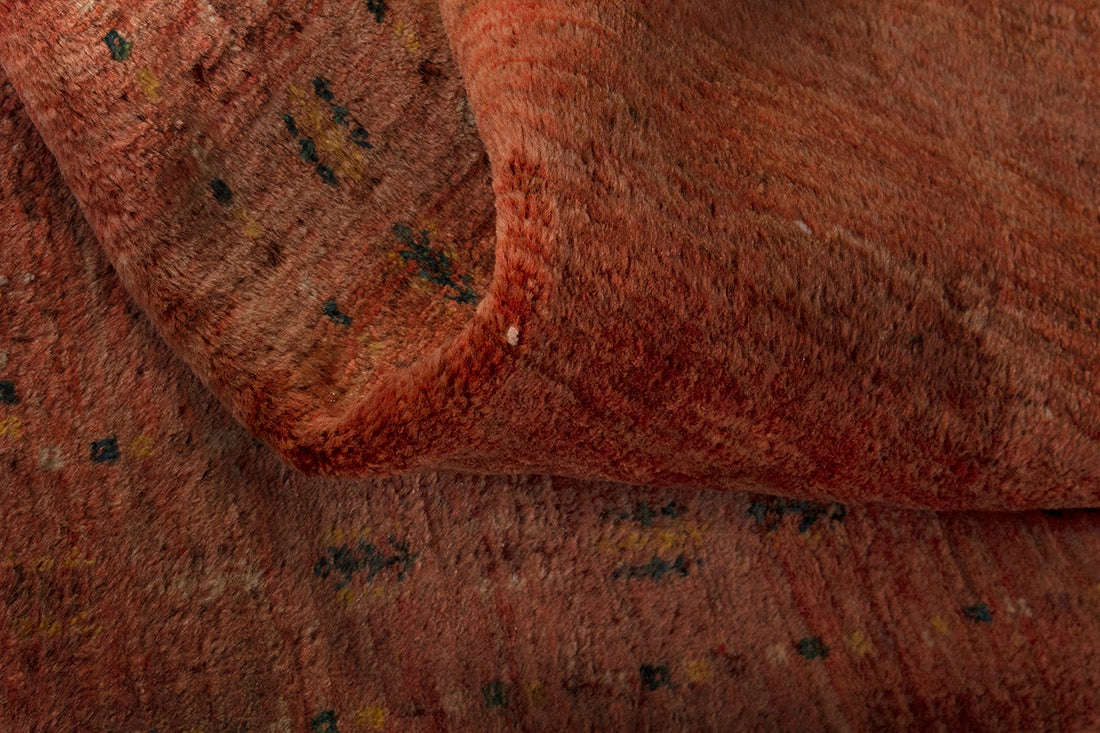 5691 Gabbeh Handmade Persian Rug