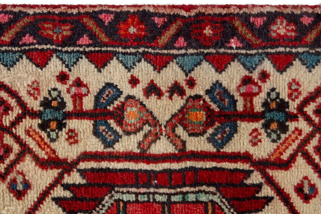 5698 Hamedan Handmade Persian Rug