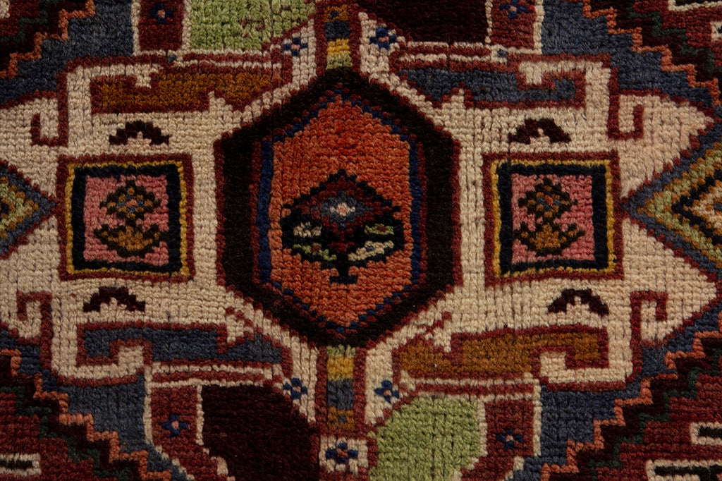 5705 Shiraz Handmade Persian Rug