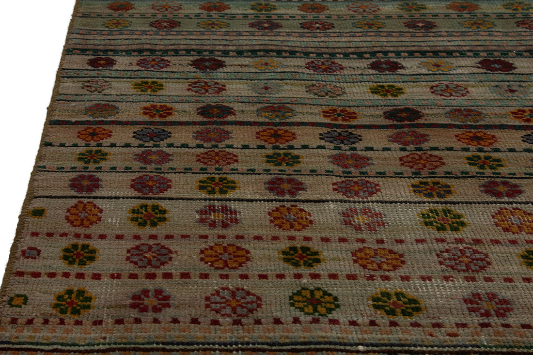 5707 Gabbeh Handmade Persian Rug