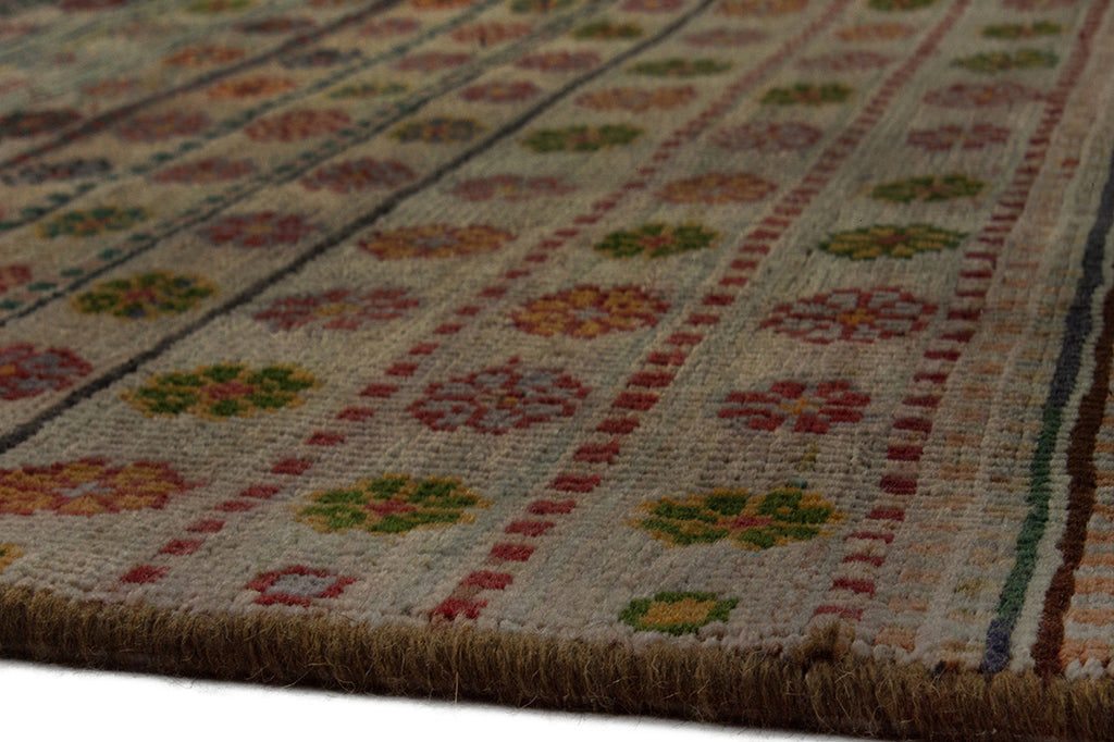 5707 Gabbeh Handmade Persian Rug