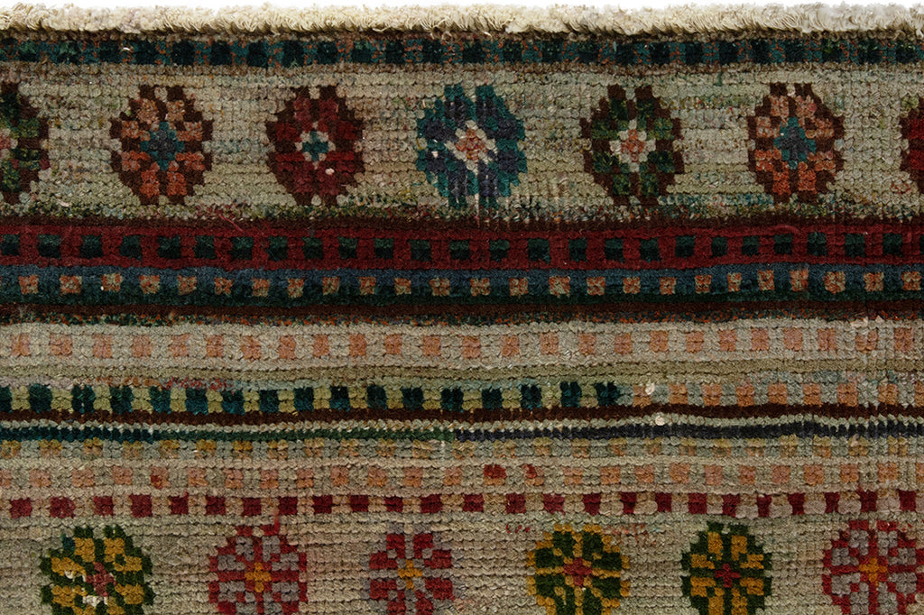 5707 Gabbeh Handmade Persian Rug